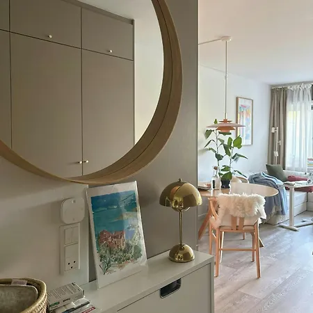 Light Flat On Islands Brygge With Balcony * København